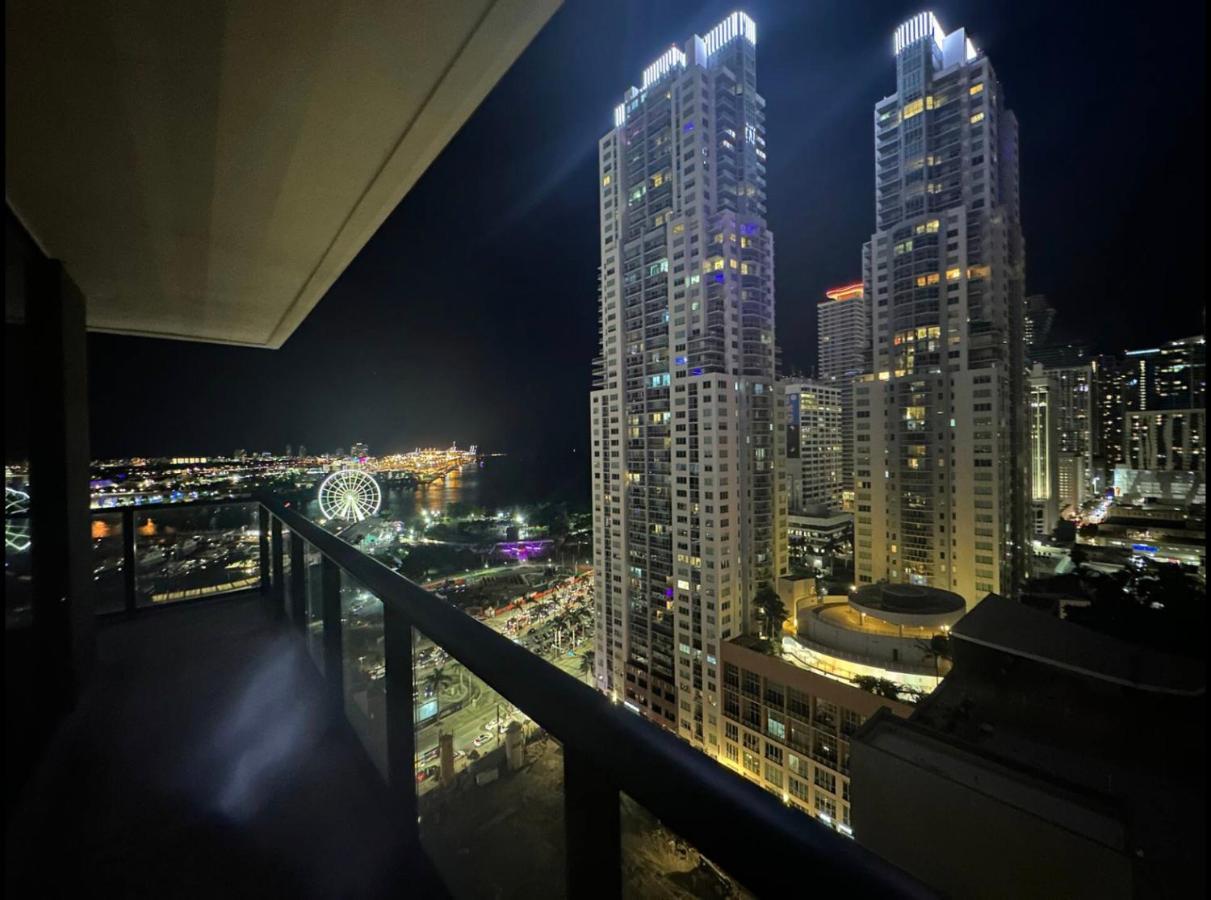Beautiful Downtown Ocean View. Apartment Miami Exterior photo